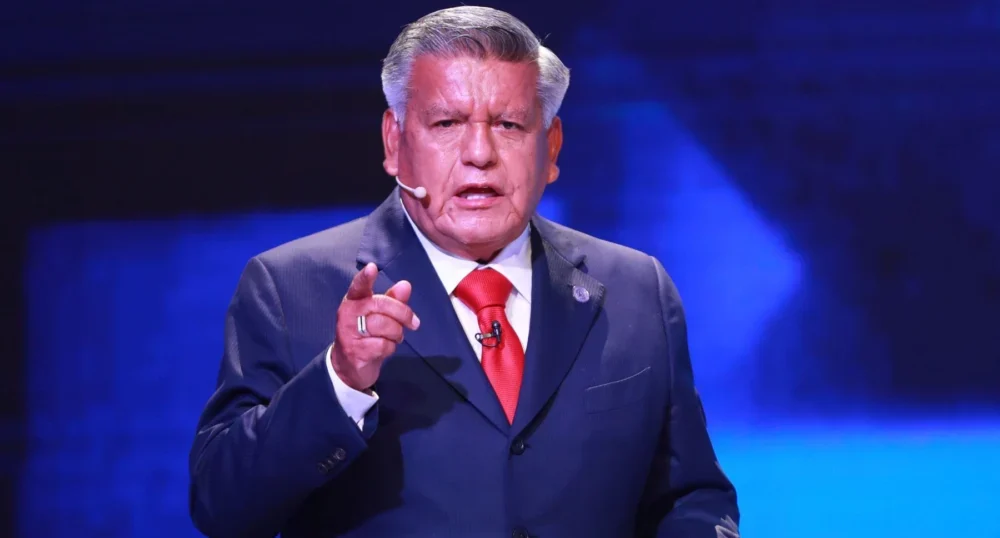 cesar-acuna