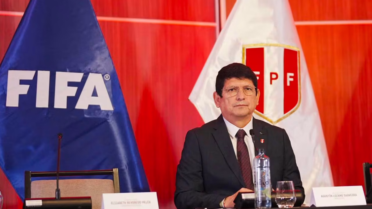 Agustín Lozano es reelegido presidente de la FPF y seguirá en el cargo hasta 2030