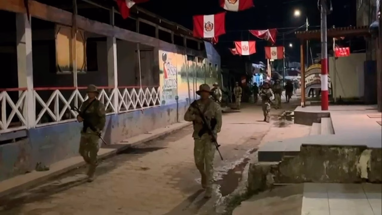 SANTA ROSA BAJO RESGUARDO MILITAR Y NAVAL TRAS PROVOCACIÓN DE PRECANDIDATO