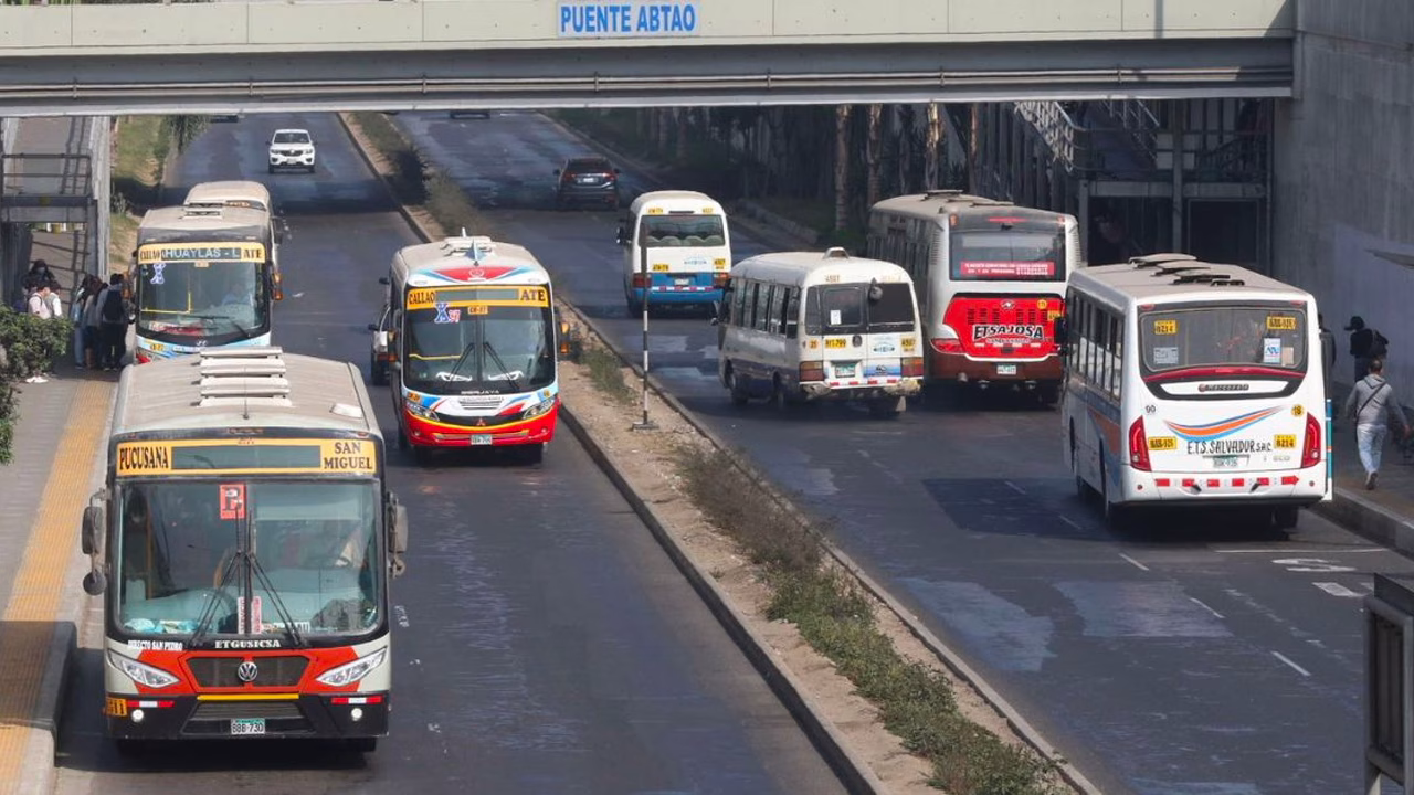 Transportistas de Lima y Callao confirman paro para el 21 de agosto contra la extorsión y el sicariato